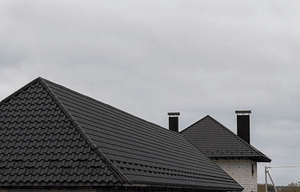 Recon Roofing crew working on a home in Austin, TX
