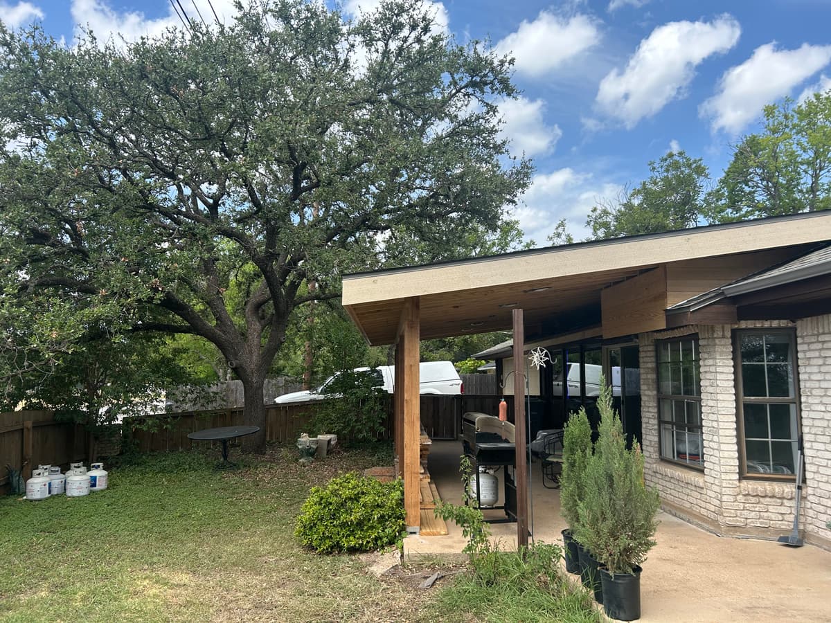 Completed covered patio build by Recon Roofing in Central Texas